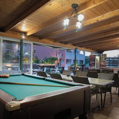 Savvas (adults Only)