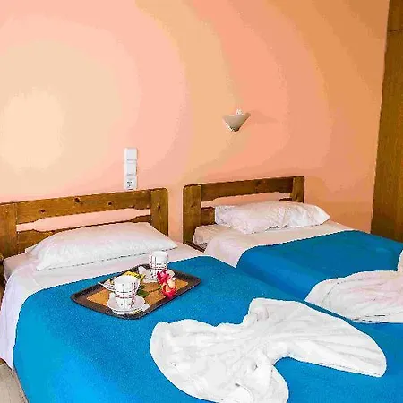 Savvas (adults Only) לגאנאס