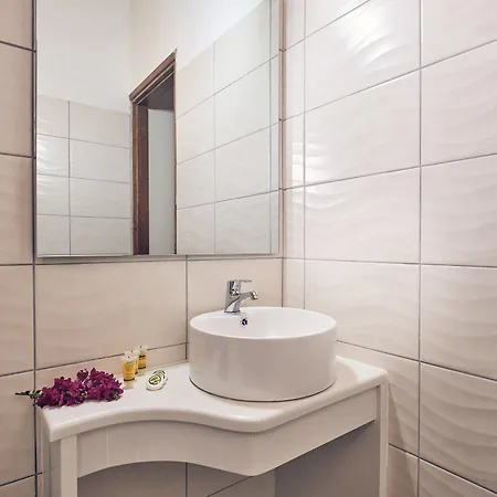 Savvas (adults Only) 3*