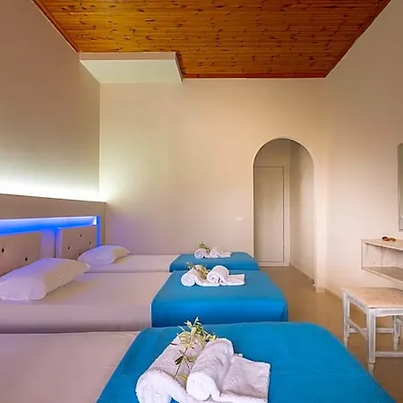 Savvas (adults Only) 3*