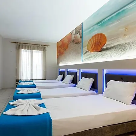 Szálloda Savvas (adults Only) 3*