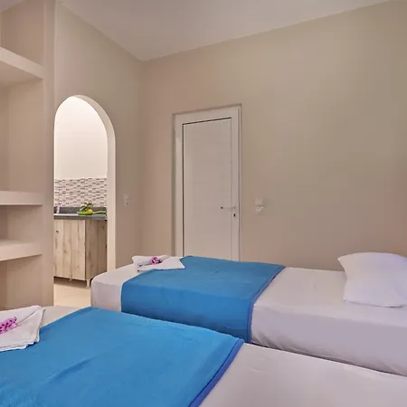 ホテル Savvas (adults Only) 3*